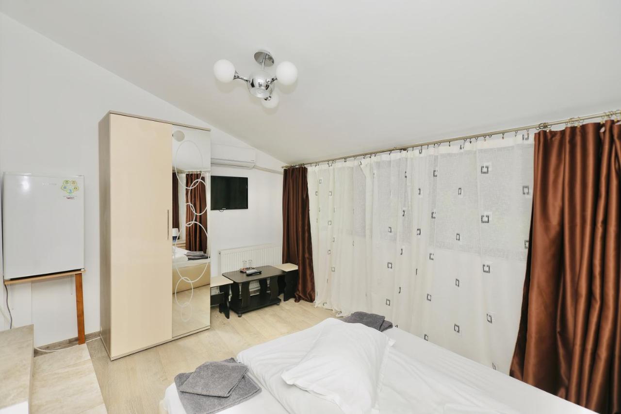 Hotel Casa Golopenta à Băile Herculane Extérieur photo